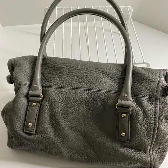 Kate Spade Womens Cobble Hill Leslie Fold Over Gray Leather Handbag/gold detail - Picture 2 of 10